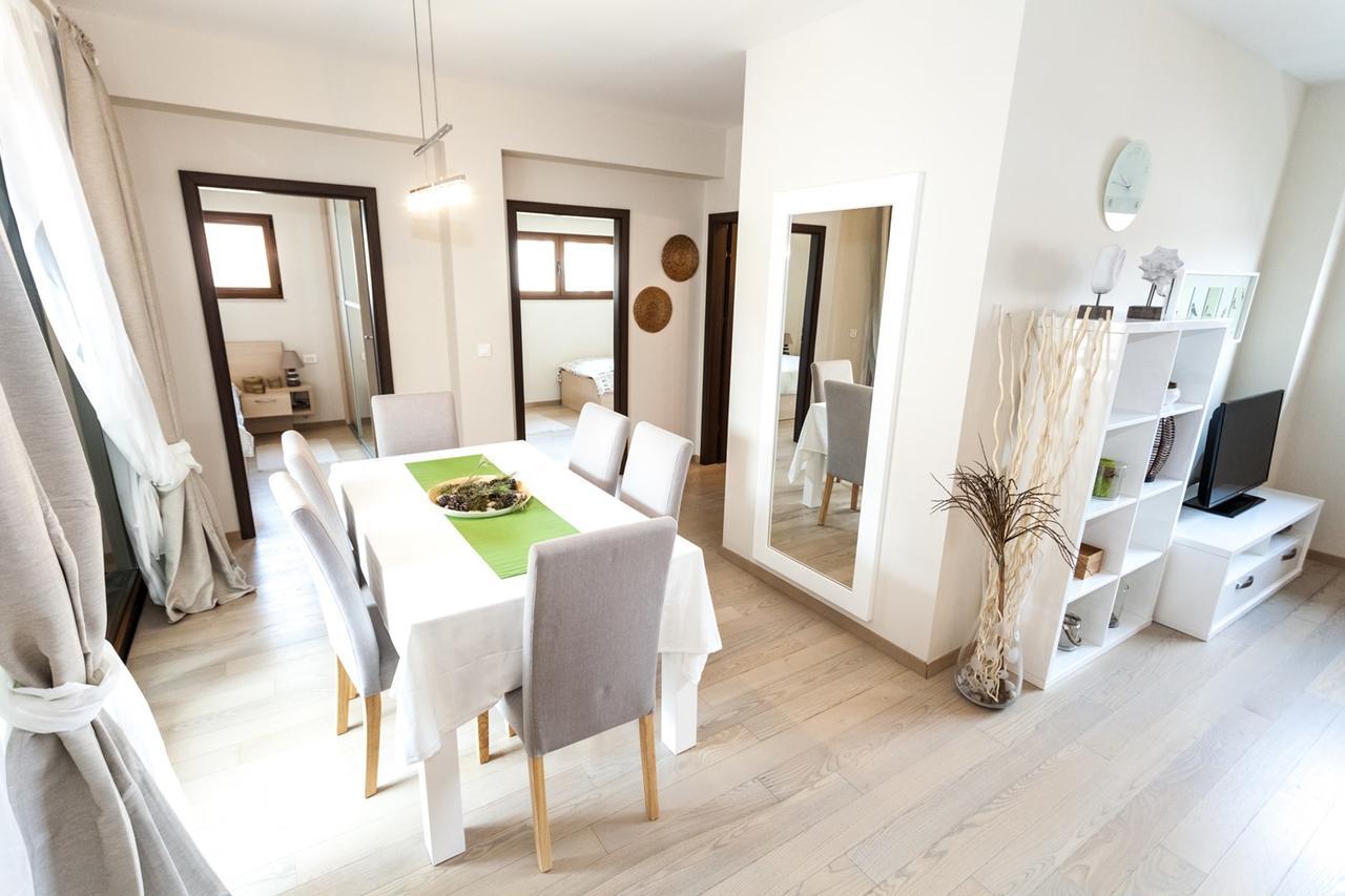 Renata Apartment 2Br, Near Beach Petrcane Eksteriør bilde